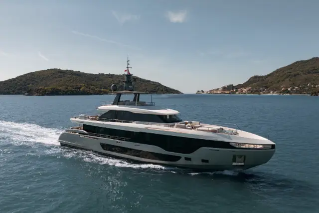 Azimut 116 — Athens Yachts Rental, Athens