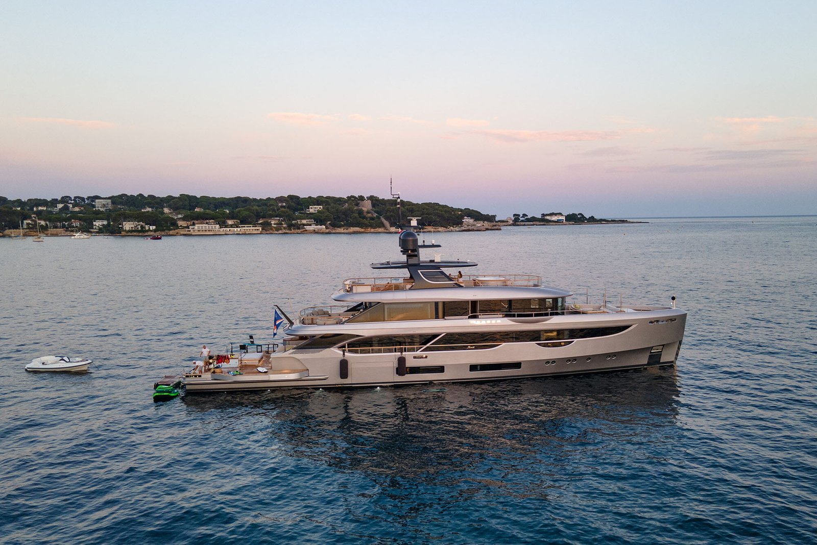 Benetti 28m