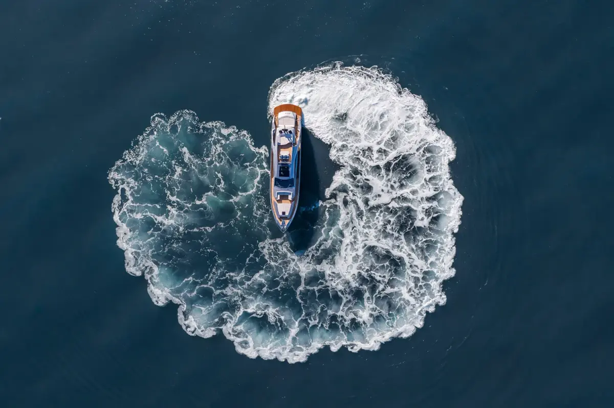 Pershing 8X, aft deck — Athens Yachts Rental, Athens