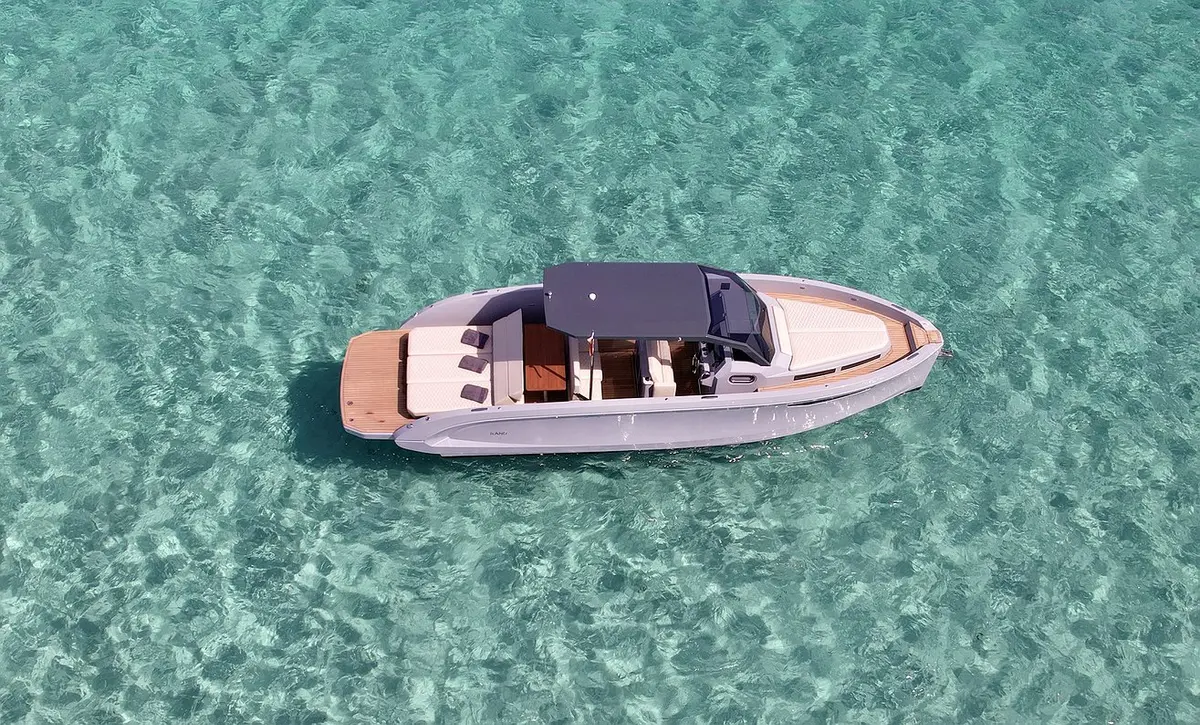 Rand Escape 30, aft deck — Athens Yachts Rental, Athens